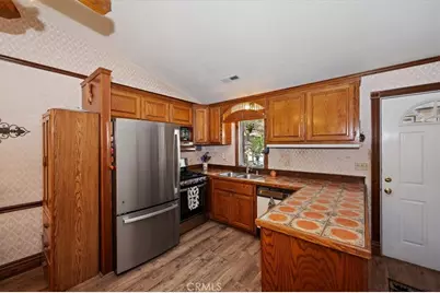 32988 Arrowbear Dr, Running Springs, CA 92382 - Photo 5
