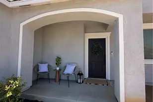 14049 Amorosa Ct, Beaumont, CA 92223 - Photo 3