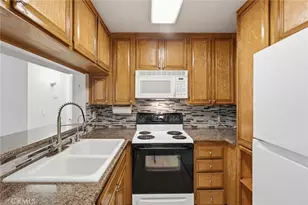 5705 Friars, San Diego, CA 92110 - Photo 7