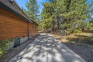 1033 Sierra, Big Bear City, CA 92314 - Photo 31