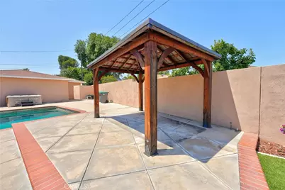 1410 Kellogg, Corona, CA 92879 - Photo 41