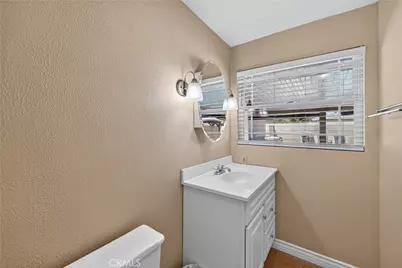 1410 Kellogg, Corona, CA 92879 - Photo 31