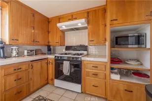 31531 Ocean View Dr, Running Springs, CA 92382 - Photo 17