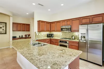 24145 Fawnskin, Corona, CA 92883 - Photo 5