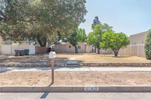 654 Edgar, Beaumont, CA 92223 - Photo 3