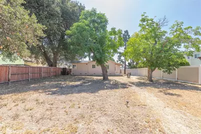 654 Edgar, Beaumont, CA 92223 - Photo 7