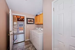 46037 S, Big Bear City, CA 92314 - Photo 27