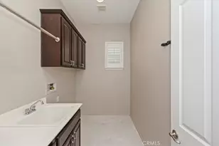 8851 Soothing Ct, Corona, CA 92883 - Photo 31