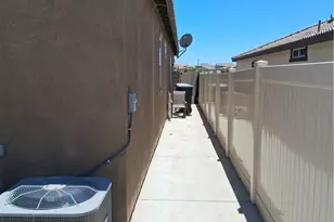 28434 Windy Terrace, Nuevo, CA 92567 - Photo 35