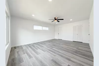 718 E 103rd Place, Los Angeles, CA 90002 - Photo 13