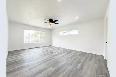 718 E 103rd Place, Los Angeles, CA 90002 - Photo 9