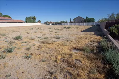 14744 Aberdeen Lane, Helendale, CA 92342 - Photo 1