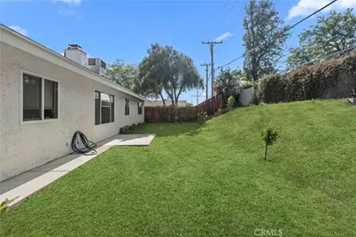 2764 Mirada Road, Highland, CA 92346 - Photo 23