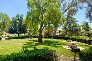 28958 Shadow Creek, Highland, CA 92346 - Photo 43
