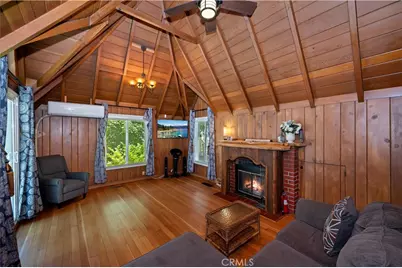 311 Hemlock, Lake Arrowhead, CA 92352 - Photo 13