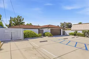 1915 Ervilla, Pomona, CA 91767 - Photo 43