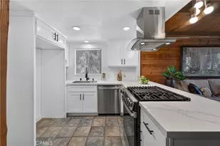 27067 Overlook Ln, Lake Arrowhead, CA 92352 - Photo 11
