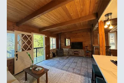 27067 Overlook Lane, Lake Arrowhead, CA 92352 - Photo 9