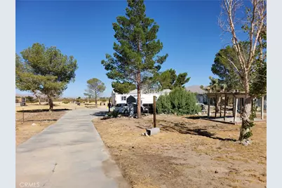 9870 Cody, Lucerne Valley, CA 92356 - Photo 35