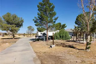 9870 Cody, Lucerne Valley, CA 92356 - Photo 35