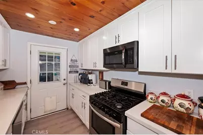 23869 Wildwood, Crestline, CA 92325 - Photo 19