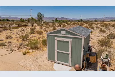 35330 Foothill Rd, Lucerne Valley, CA 92356 - Photo 13
