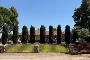 7701 Reynolds, Bakersfield, CA 93307 - Photo 1
