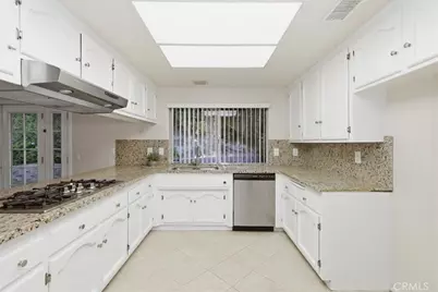 1361 Mohave, Colton, CA 92324 - Photo 37