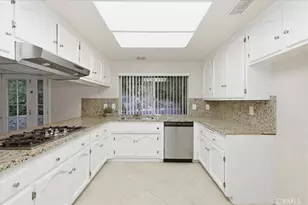 1361 Mohave, Colton, CA 92324 - Photo 37