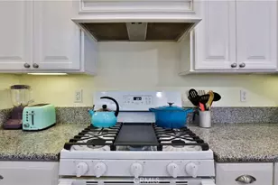 28335 Merridy, Highland, CA 92346 - Photo 15