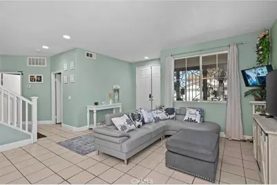 6380 Iris Court, Jurupa, CA 92880 - Photo 9