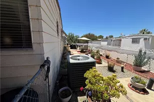 655 E Main Street, San Jacinto, CA 92583 - Photo 23