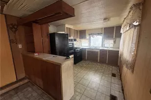 2260 W Rialto Ave, San Bernardino, CA 92410 - Photo 5