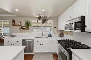 19230 Vintage Woods, Riverside, CA 92508 - Photo 17