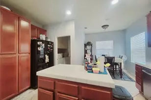 14326 Castle Peaks St, Victorville, CA 92394 - Photo 9