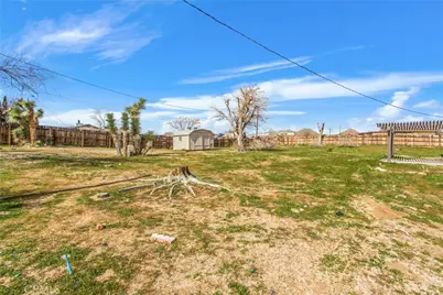 15944 Wintun Road, Apple Valley, CA 92307 - Photo 31