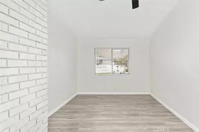15944 Wintun Road, Apple Valley, CA 92307 - Photo 17