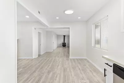 15944 Wintun Road, Apple Valley, CA 92307 - Photo 11