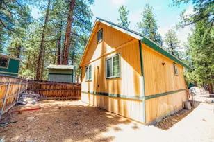 2044 Shady, Big Bear City, CA 92314 - Photo 23