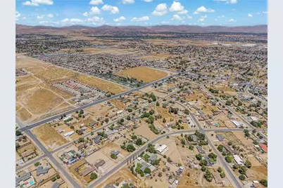 15866 Sitting Bull Street, Victorville, CA 92395 - Photo 29