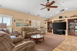 10271 Clover, Hesperia, CA 92344 - Photo 3