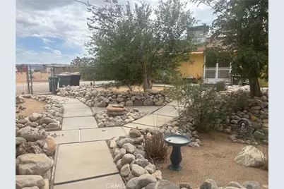 3255 Sunset, Joshua Tree, CA 92252 - Photo 11