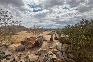 3255 Sunset, Joshua Tree, CA 92252 - Photo 17