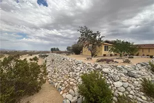 3255 Sunset, Joshua Tree, CA 92252 - Photo 3