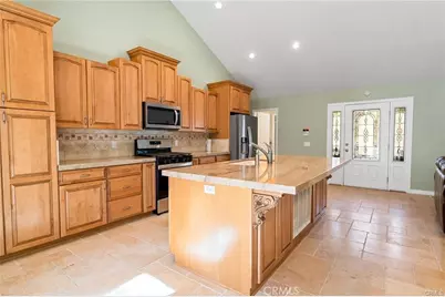 301 S Shakespeare Ln, Big Bear City, CA 92314 - Photo 3