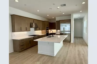 27403 Creekwood Lane, Valencia, CA 91381 - Photo 3