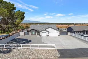 6694 Paw Paw, Hesperia, CA 92345 - Photo 3
