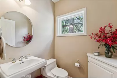 1980 Willow, Running Springs, CA 92382 - Photo 17