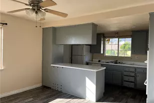 27123 Stratford St, Highland, CA 92346 - Photo 9