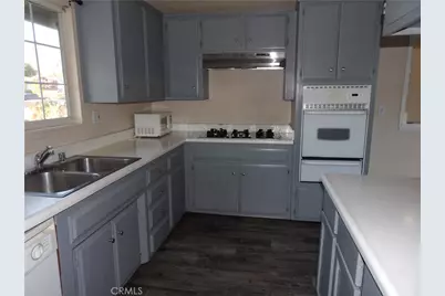 27123 Stratford Street, Highland, CA 92346 - Photo 3